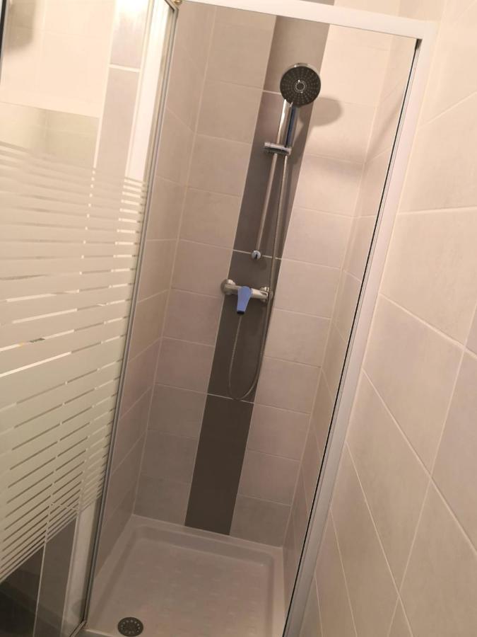 Le Cosy Studio Logement Entier Parking Gratuit Algrange Esterno foto