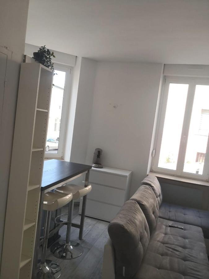 Le Cosy Studio Logement Entier Parking Gratuit Algrange Esterno foto